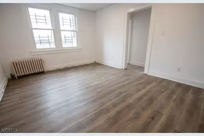 529 Washington Ave, Belleville, NJ 07109 - Photo 6