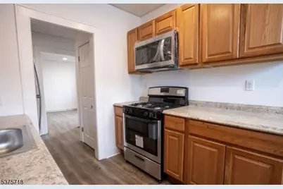 529 Washington Ave, Belleville, NJ 07109 - Photo 8