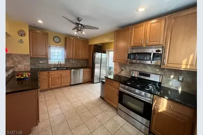 116 Prospect Ave, North Arlington, NJ 07031 - Photo 2