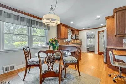 15 Harvey Dr, Summit, NJ 07901 - Photo 10