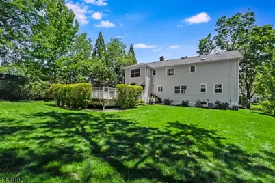 15 Harvey Dr, Summit, NJ 07901 - Photo 38