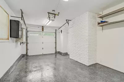 15 Harvey Dr, Summit, NJ 07901 - Photo 32