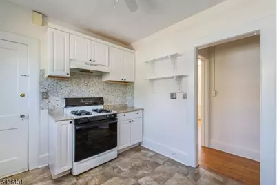 422 Valley Rd #2, Montclair, NJ 07043 - Photo 12