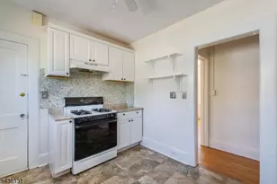 422 Valley Rd, Montclair, NJ 07043 - Photo 12