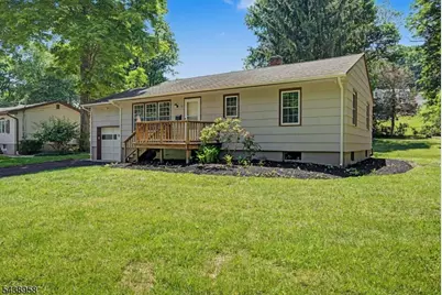 51 Park Ave, Newton, NJ 07860 - Photo 1