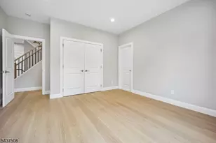 5 Briar Cliff Rd, Livingston, NJ 07039 - Photo 28