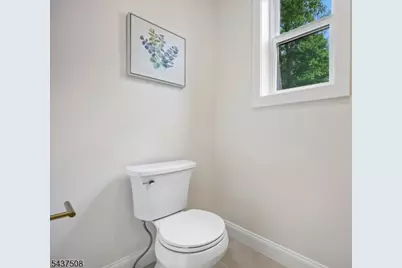 5 Briar Cliff Rd, Livingston, NJ 07039 - Photo 18