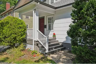 28 University Ct, South Orange, NJ 07079 - Photo 2