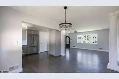 15 Cutler Pl, Clark Township, NJ 07066 - Photo 10