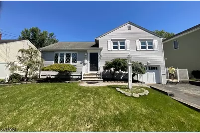 15 Cutler Pl, Clark Township, NJ 07066 - Photo 2