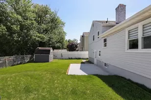 15 Cutler Pl, Clark Township, NJ 07066 - Photo 32