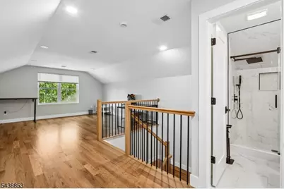163 Brower Ave, Edison, NJ 08837 - Photo 16