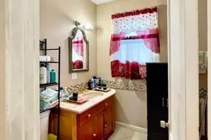 171 Carolina Ave, Irvington, NJ 07111 - Photo 8