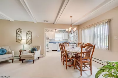 30 Walnut St, Edison Twp., NJ 08817 - Photo 16