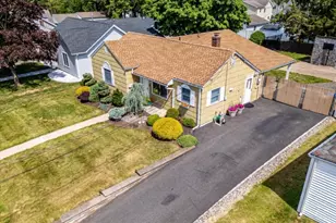 30 Walnut St, Edison Twp., NJ 08817 - Photo 4