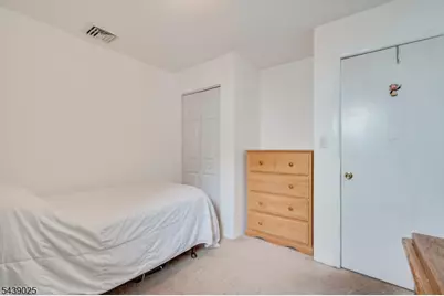 30 Walnut St, Edison Twp., NJ 08817 - Photo 32
