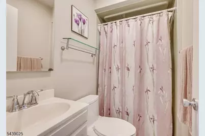 30 Walnut St, Edison Twp., NJ 08817 - Photo 26