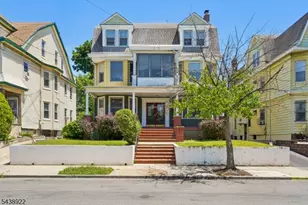 20 - 22 Leo Pl, Newark, NJ 07108 - Photo 1