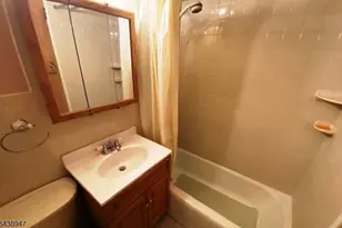 29 Brady Blvd, Jefferson Township, NJ 07849 - Photo 4