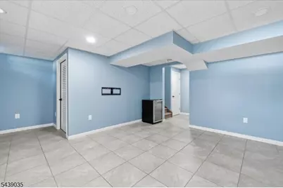 17 Heritage Ln, Hamburg, NJ 07419 - Photo 30