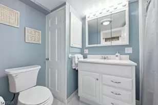 62 Fells Rd, Verona, NJ 07044 - Photo 36