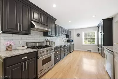 62 Fells Rd, Verona, NJ 07044 - Photo 12