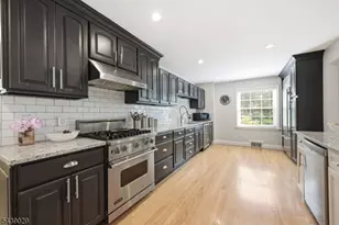 62 Fells Rd, Verona, NJ 07044 - Photo 12
