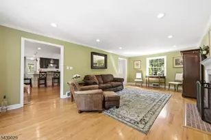 62 Fells Rd, Verona, NJ 07044 - Photo 6