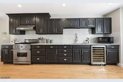 62 Fells Rd, Verona, NJ 07044 - Photo 14