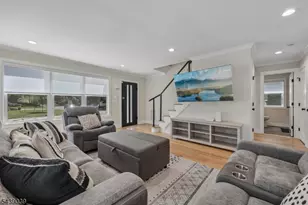 676 Ridgewood Rd, Oradell, NJ 07649 - Photo 6