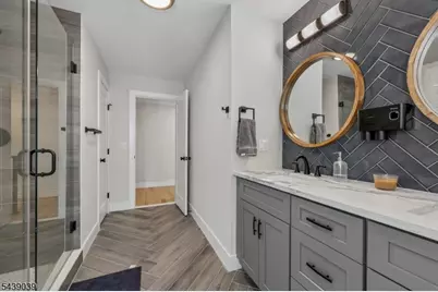 676 Ridgewood Rd, Oradell, NJ 07649 - Photo 34