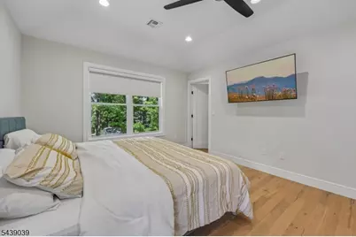676 Ridgewood Rd, Oradell, NJ 07649 - Photo 28