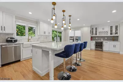 676 Ridgewood Rd, Oradell, NJ 07649 - Photo 20