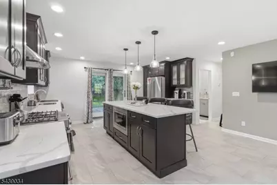 913 High Mountain Rd, North Haledon, NJ 07508 - Photo 10
