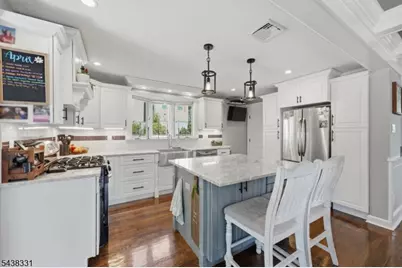 47 Gionti Pl, North Haledon, NJ 07508 - Photo 12
