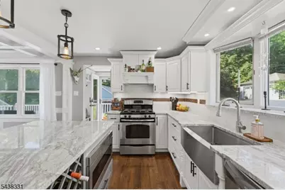 47 Gionti Pl, North Haledon, NJ 07508 - Photo 14