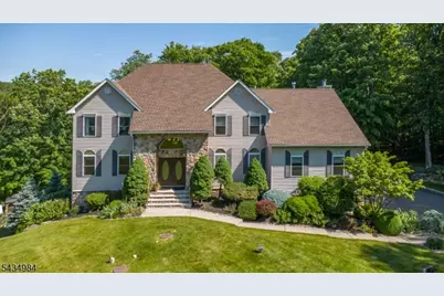 11 Stoneridge Ct, Rockaway Township, NJ 07866 - Photo 1