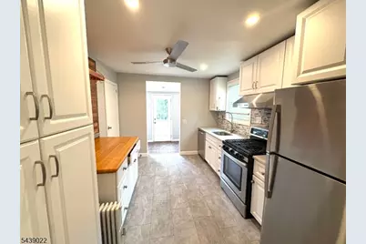 46 Maple St #1, Bloomfield, NJ 07003 - Photo 6