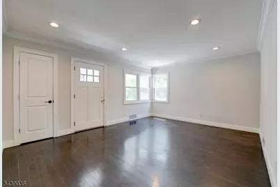 1156 Gruber Ave, Union Township, NJ 07083 - Photo 6