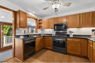 62 New St, Hampton Boro, NJ 08827 - Photo 10