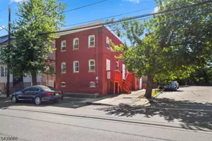 98 S Devine St, Newark, NJ 07106 - Photo 1