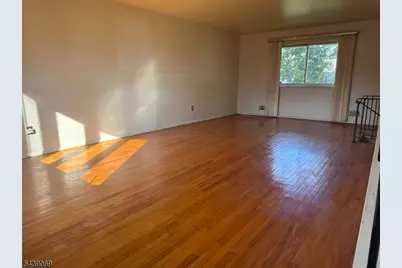 13 Patton Dr, Franklin Township, NJ 08873 - Photo 6
