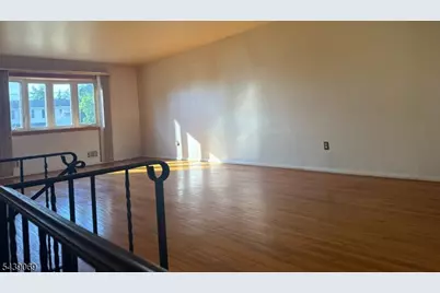 13 Patton Dr, Franklin Township, NJ 08873 - Photo 4