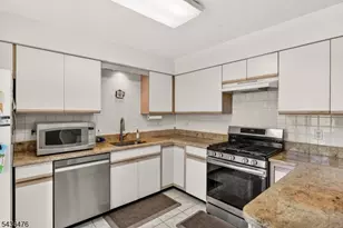 3006 Johnson Cir, Bridgewater, NJ 08807 - Photo 10