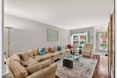 3006 Johnson Cir, Bridgewater, NJ 08807 - Photo 4