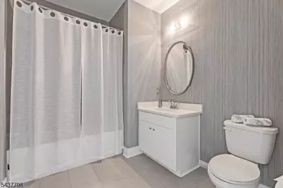 1 Vanderbilt Blvd #309, Florham Park, NJ 07932 - Photo 12