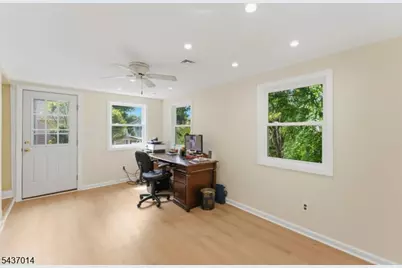 2246 Hobart St, Union Township, NJ 07083 - Photo 8
