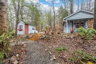 239 E Shore Lake Owassa Rd, Frankford Township, NJ 07860 - Photo 24