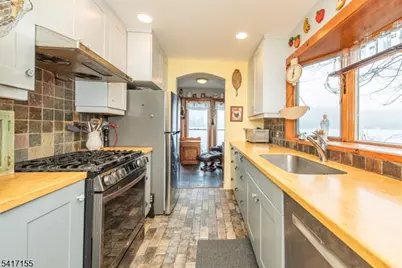 239 E Shore Lake Owassa Rd, Frankford Township, NJ 07860 - Photo 12
