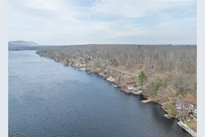 239 E Shore Lake Owassa Rd, Frankford Township, NJ 07860 - Photo 28
